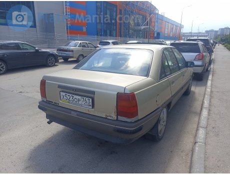 х523ор763, Opel Omega