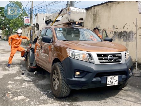 60C-426.25, Nissan Navara