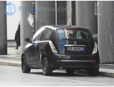 DR 898 KG, Lancia Ypsilon