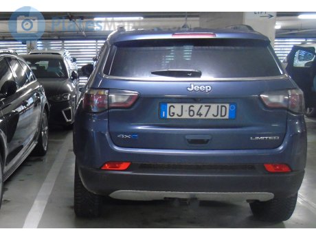 GJ 647 JD, Jeep Compass