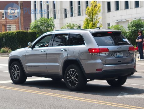 4 TG 990, Jeep Grand Cherokee