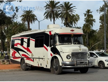 UNP 670, Mercedes-Benz L/LA-Series Trucks