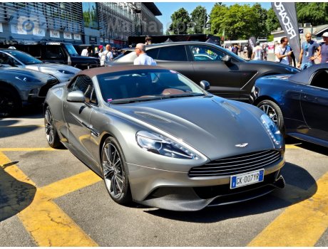 GK 007 YR, Aston Martin Vanquish