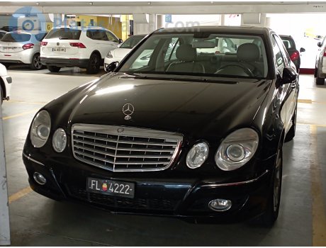 FL 4222, Mercedes-Benz E-Klasse