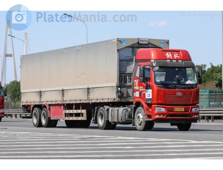 津C·H9051, FAW J6