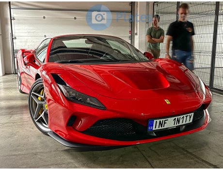 INF 1N1TY, Ferrari F8