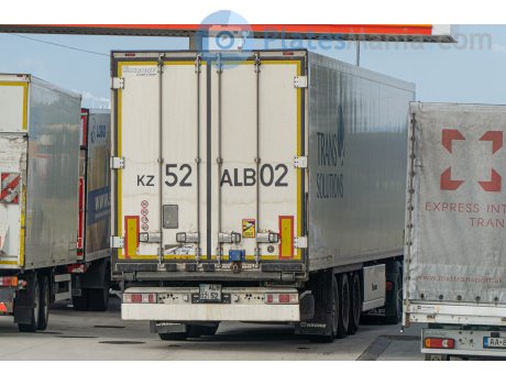 ALB 52 02, Krone Cool Liner