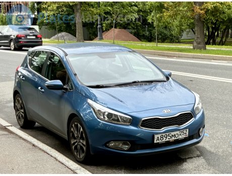 а895мо252, Kia Ceed
