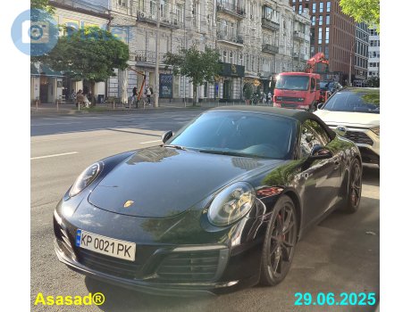 KP 0021 PK, Porsche 911