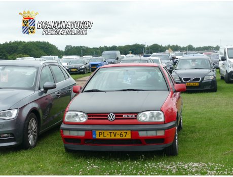PL-TV-67, Volkswagen Golf
