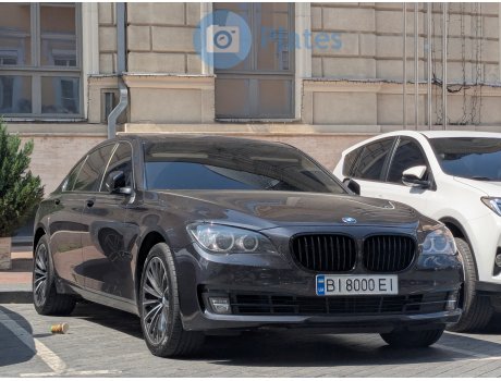 BI 8000 EI, BMW 7 Series