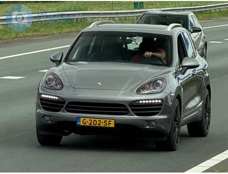 G-202-SF, Porsche Cayenne