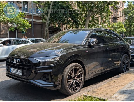 AH 0093 KH, Audi Q8