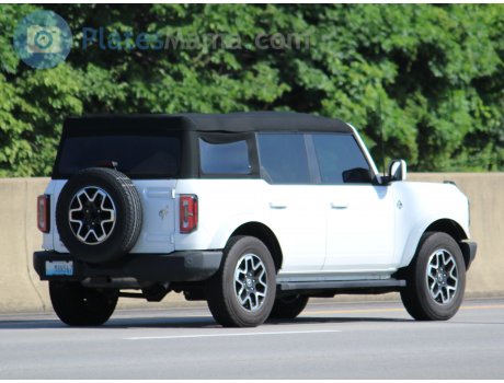 M8N567, Ford Bronco