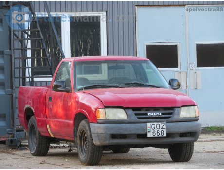 GOZ-668, Isuzu Hombre