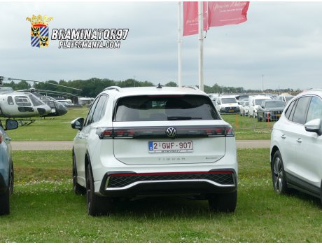 2-GWF-907, Volkswagen Tiguan