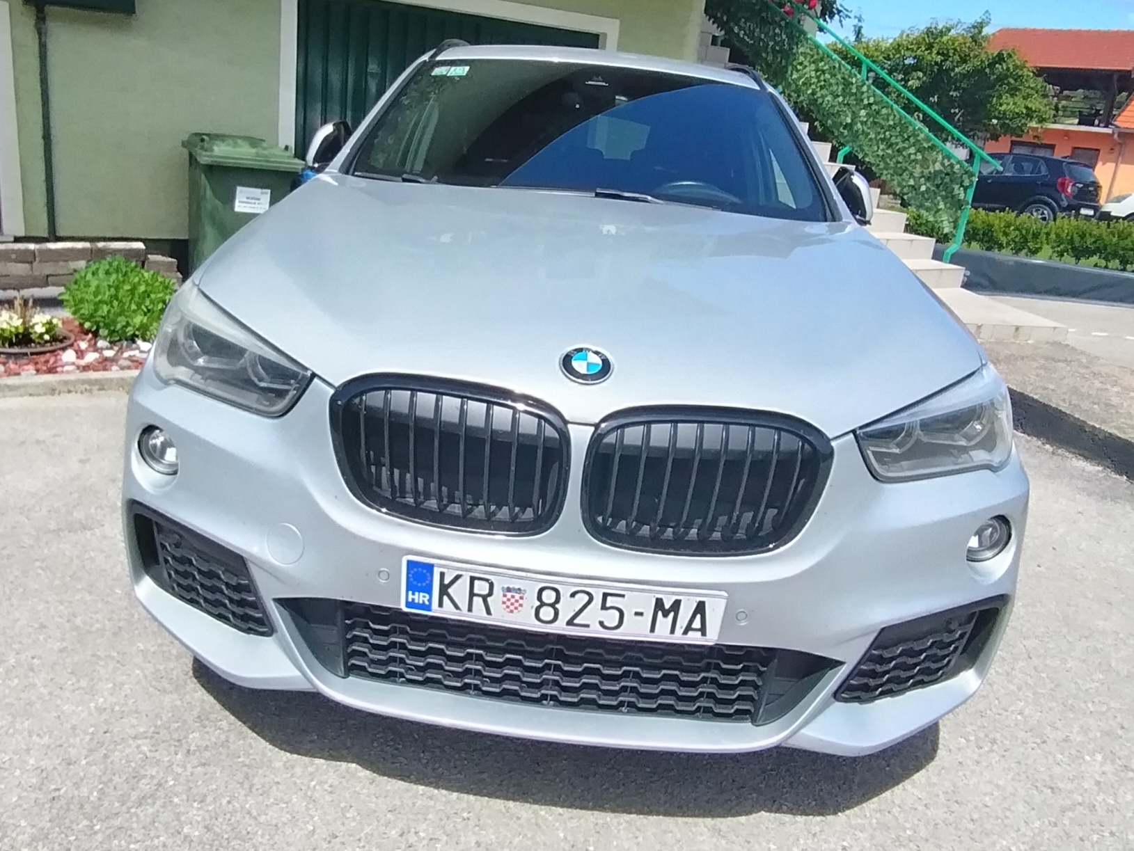 KR 825-MA, BMW X1 2nd gen (F48), 2015­–2022