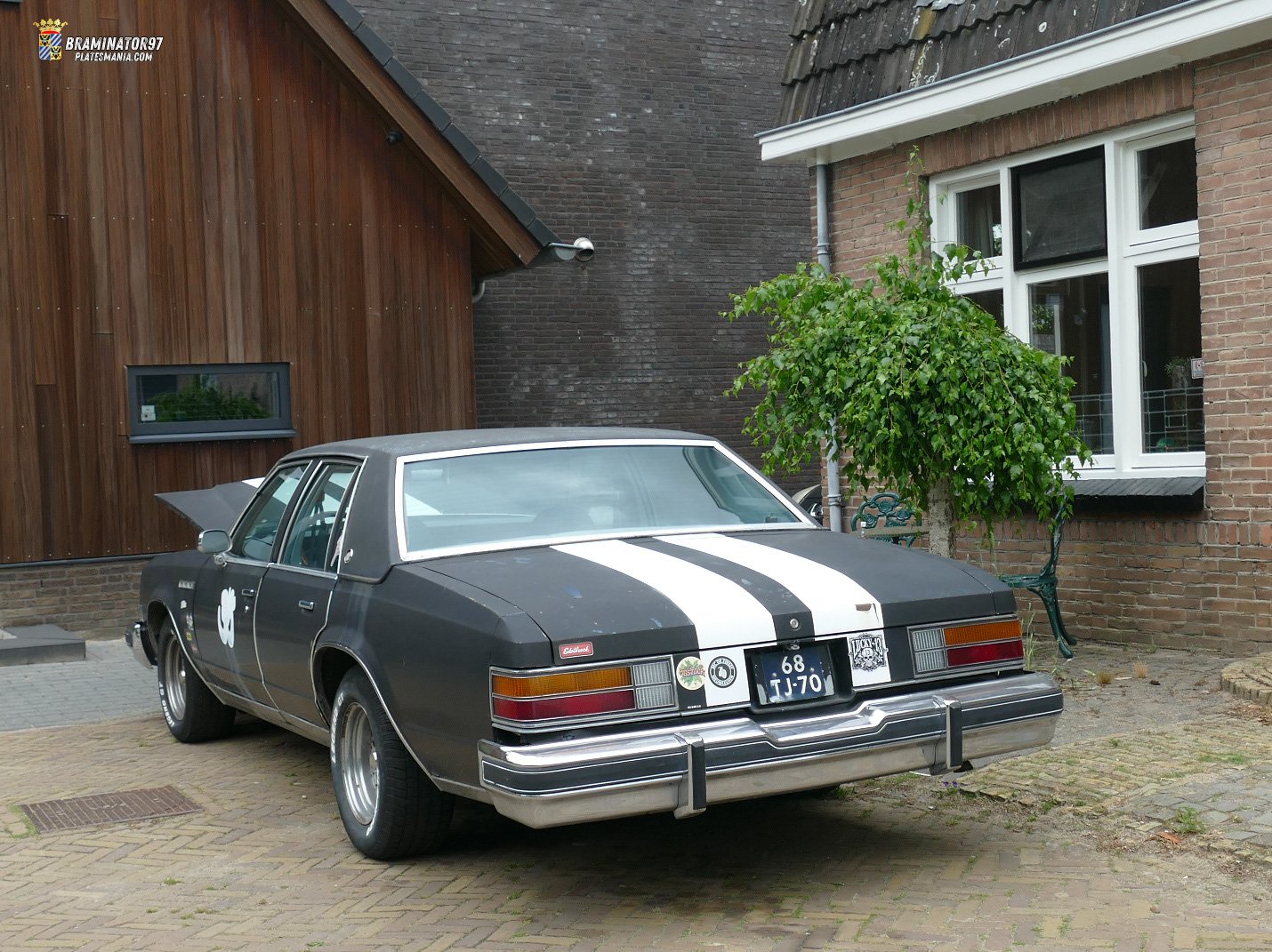 68-TJ-70, Buick LeSabre 5th gen Sedan (69; B-body), 1976–1979