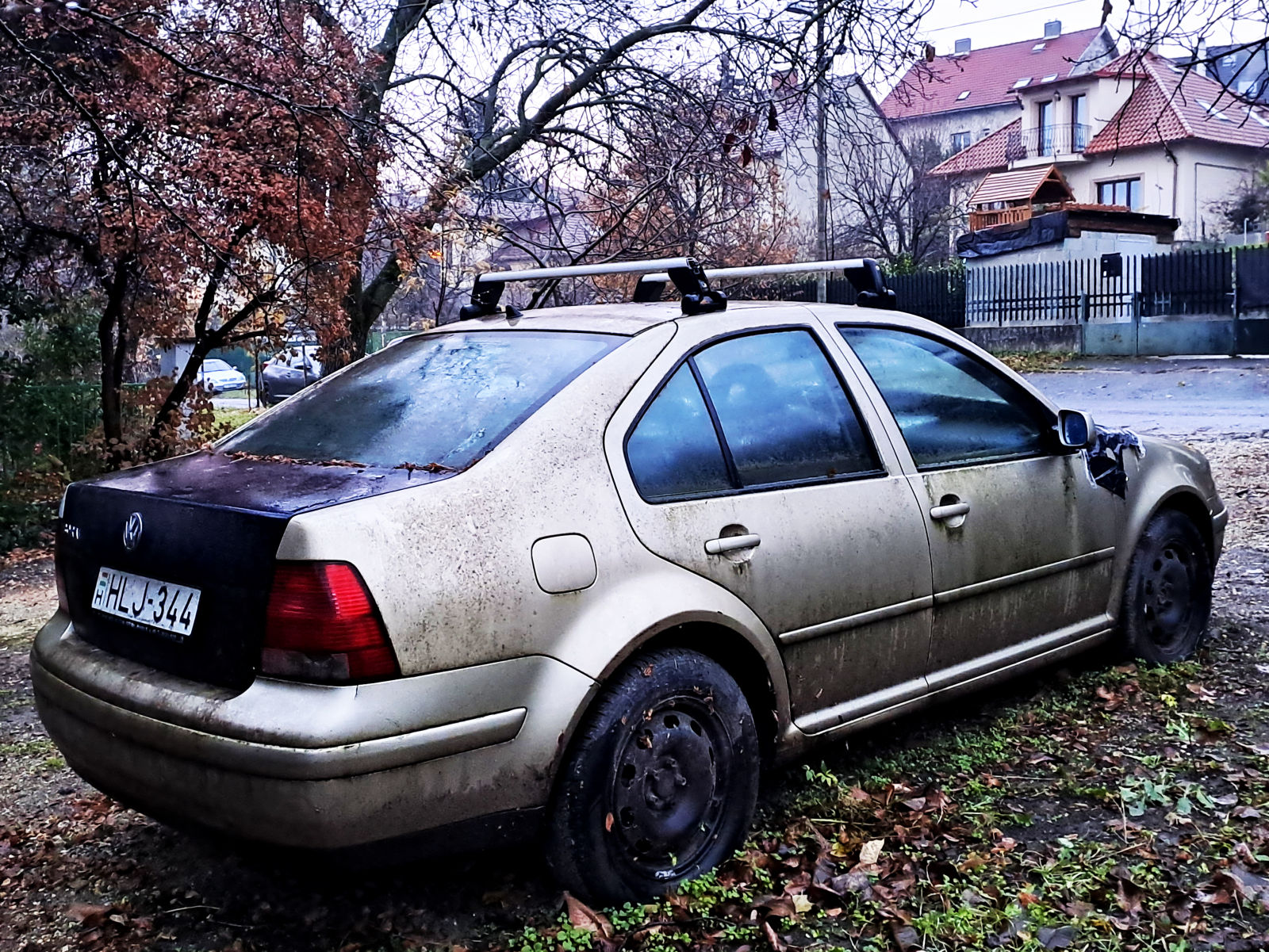 HLJ-344, Volkswagen Bora 1st gen Sedan (1J2), 1998–2005