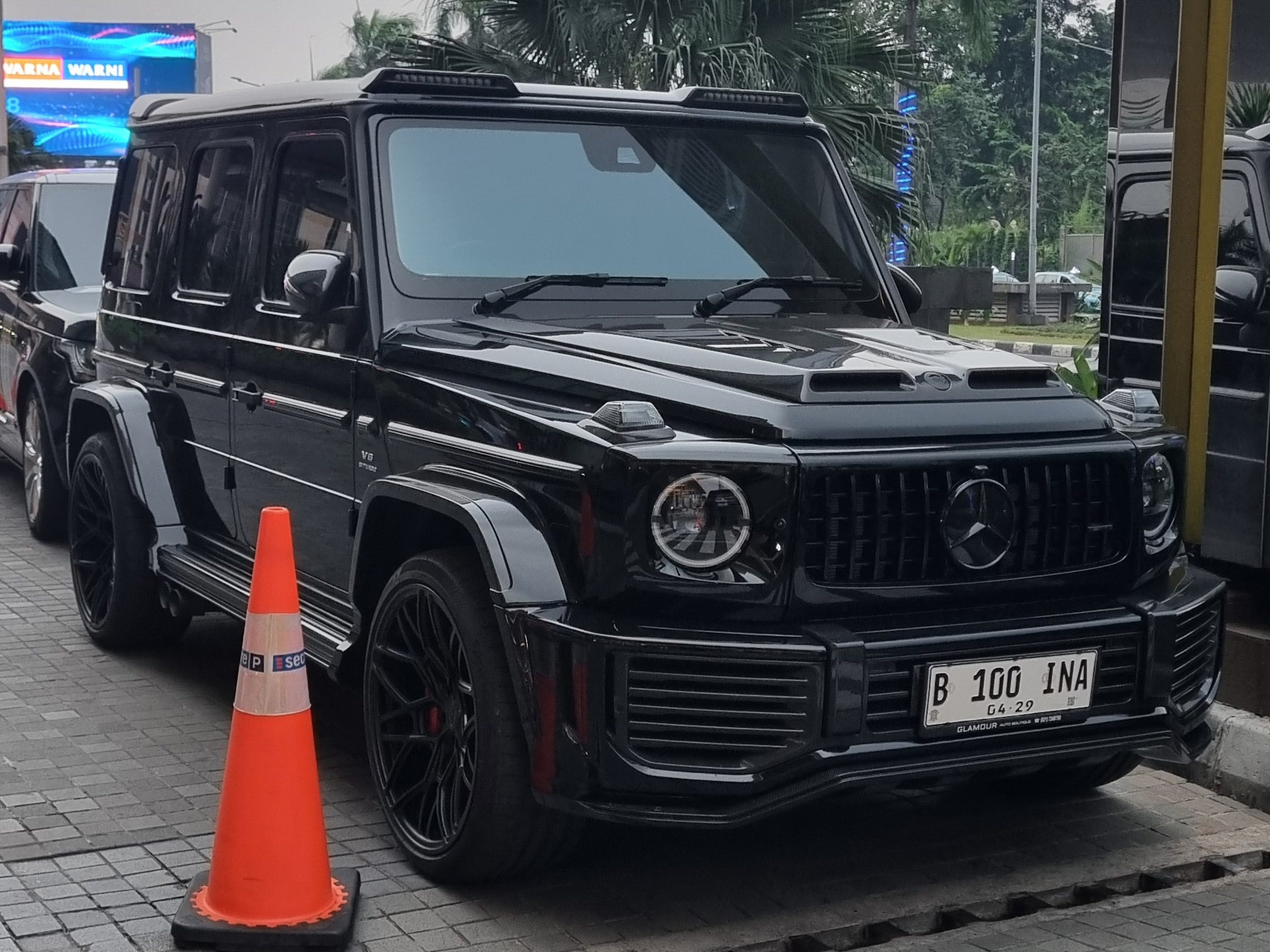 B 100 INA, Mercedes-Benz G-Klasse 2nd gen (W463/W465), 2018­–
