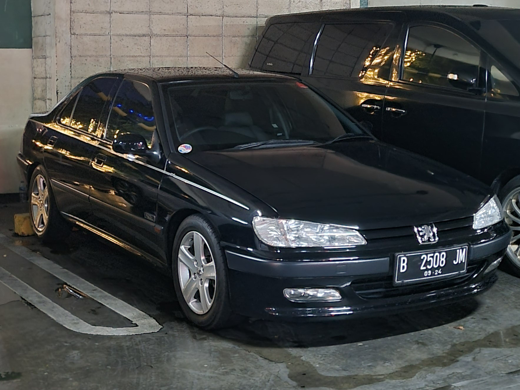 B 2508 JM, Peugeot 406 1st gen Sedan (D83/D93), facelift, 1999–2004