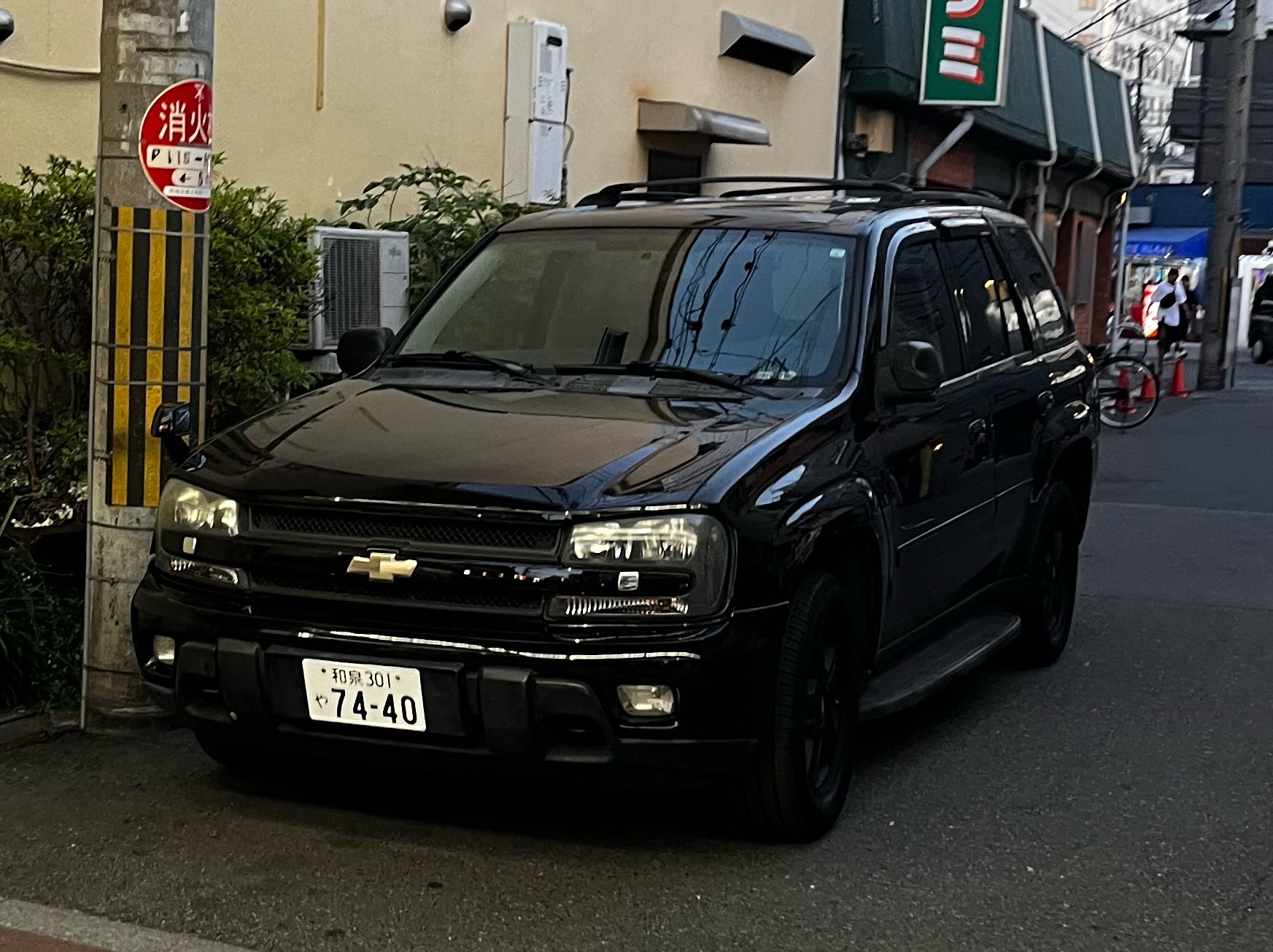 和泉 301 や 7440, Chevrolet TrailBlazer 1st gen SUV (GMT360/GMT370), 2001–2008