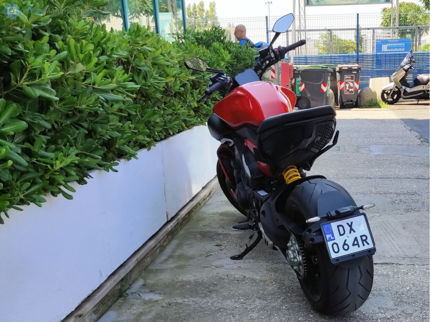 DX 064R, Ducati Diavel 3rd gen V4, 2023–