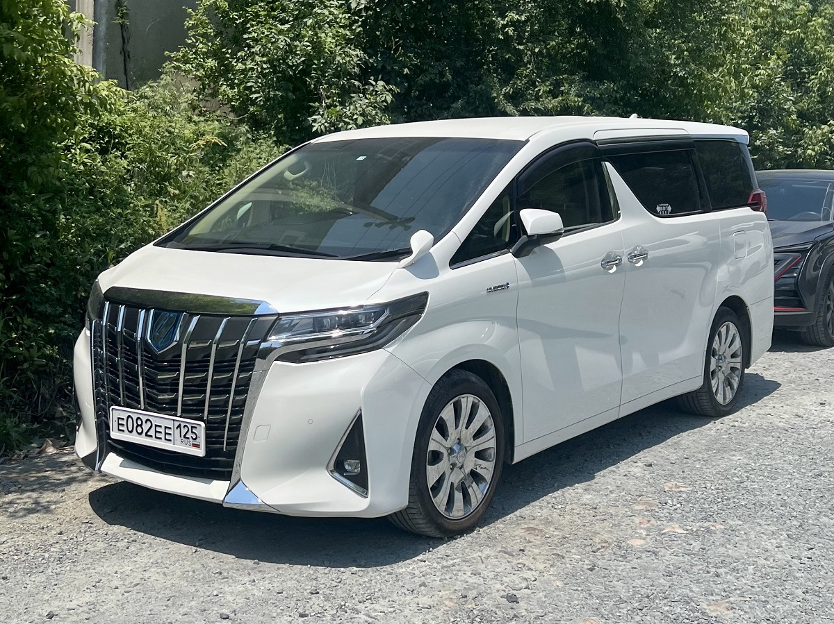 е 082 ее 125, Toyota Alphard 3rd gen (AH30), 2015­–2023