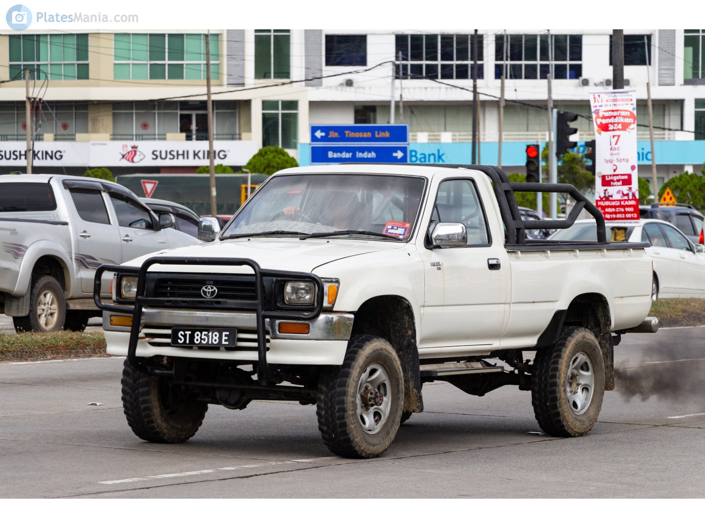 ST 8518 E, Toyota Hilux 5th gen (N80/N90/N100/N110), 1989–2005