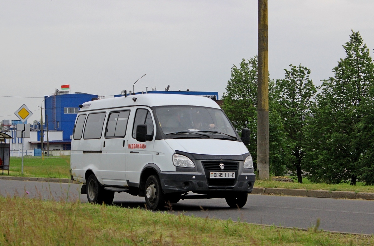 0895 II-6, GAZ 3221 ГАЗель 3221(4) Ambulance, facelift, 2003–