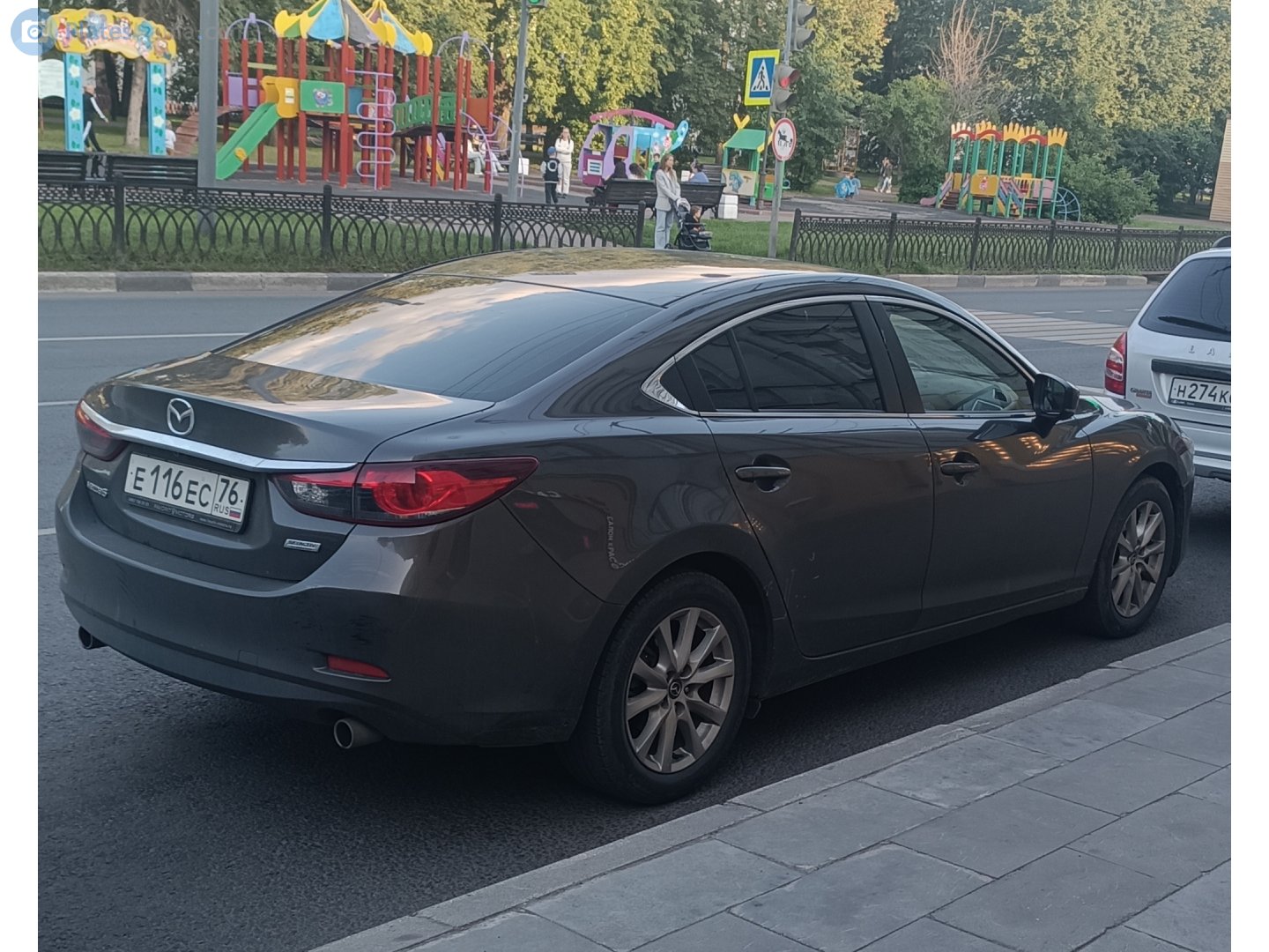 е 116 ес 76, Mazda 6 