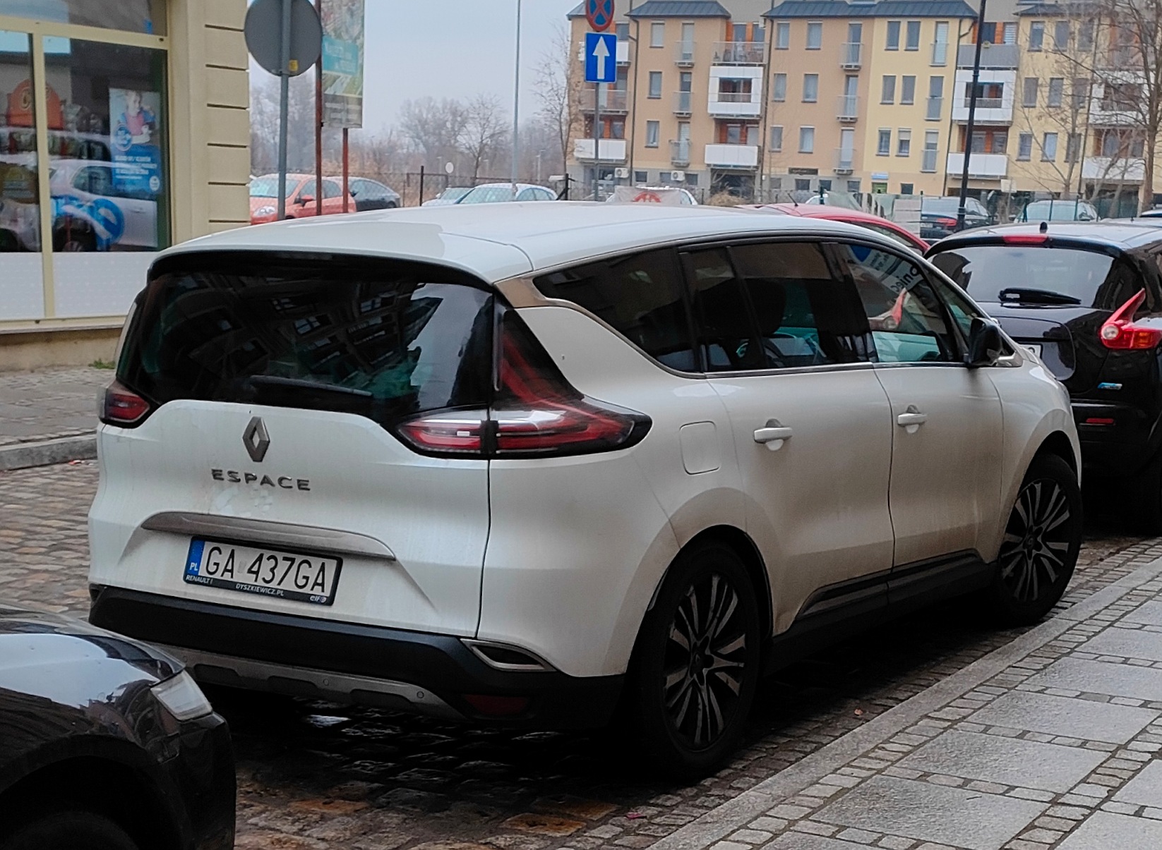 GA 437GA, Renault Espace 5th gen (JR), 2015–2022