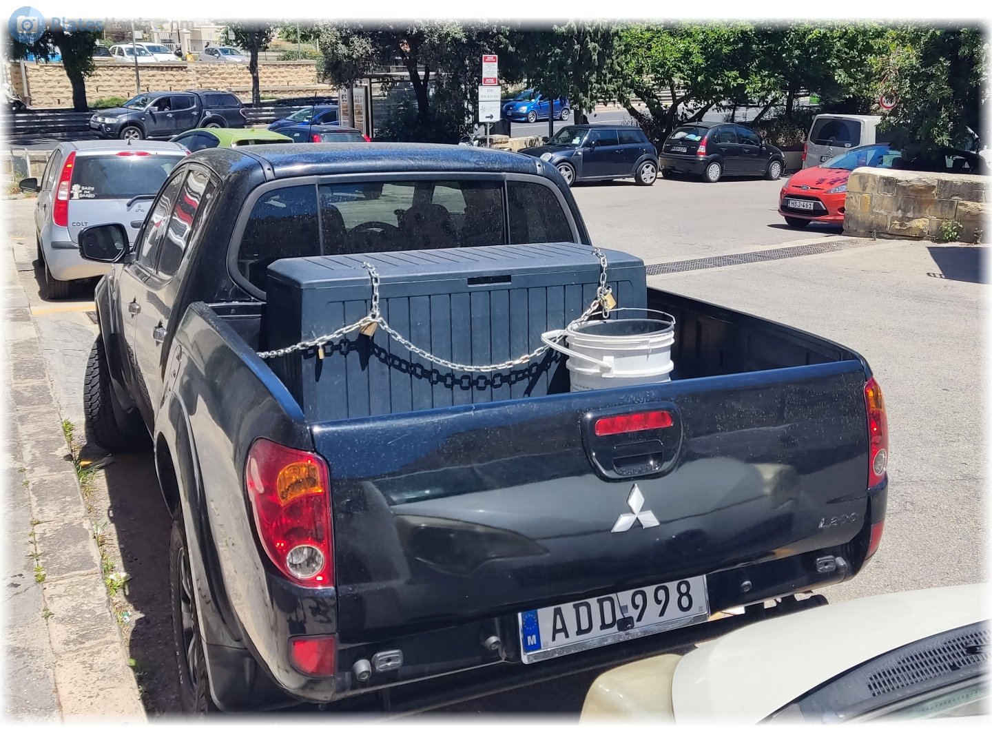 ADD 998, Mitsubishi L200 