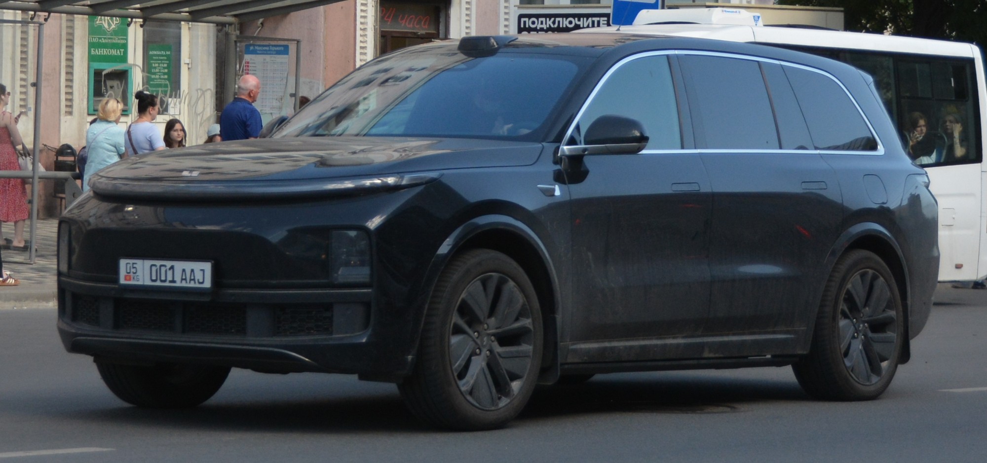 05 001 AAJ, Li Xiang L9 1st gen, 2022–