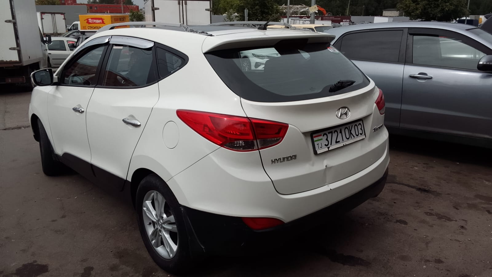 3721OK03, Hyundai Tucson 2nd gen (LM), 2009–2018