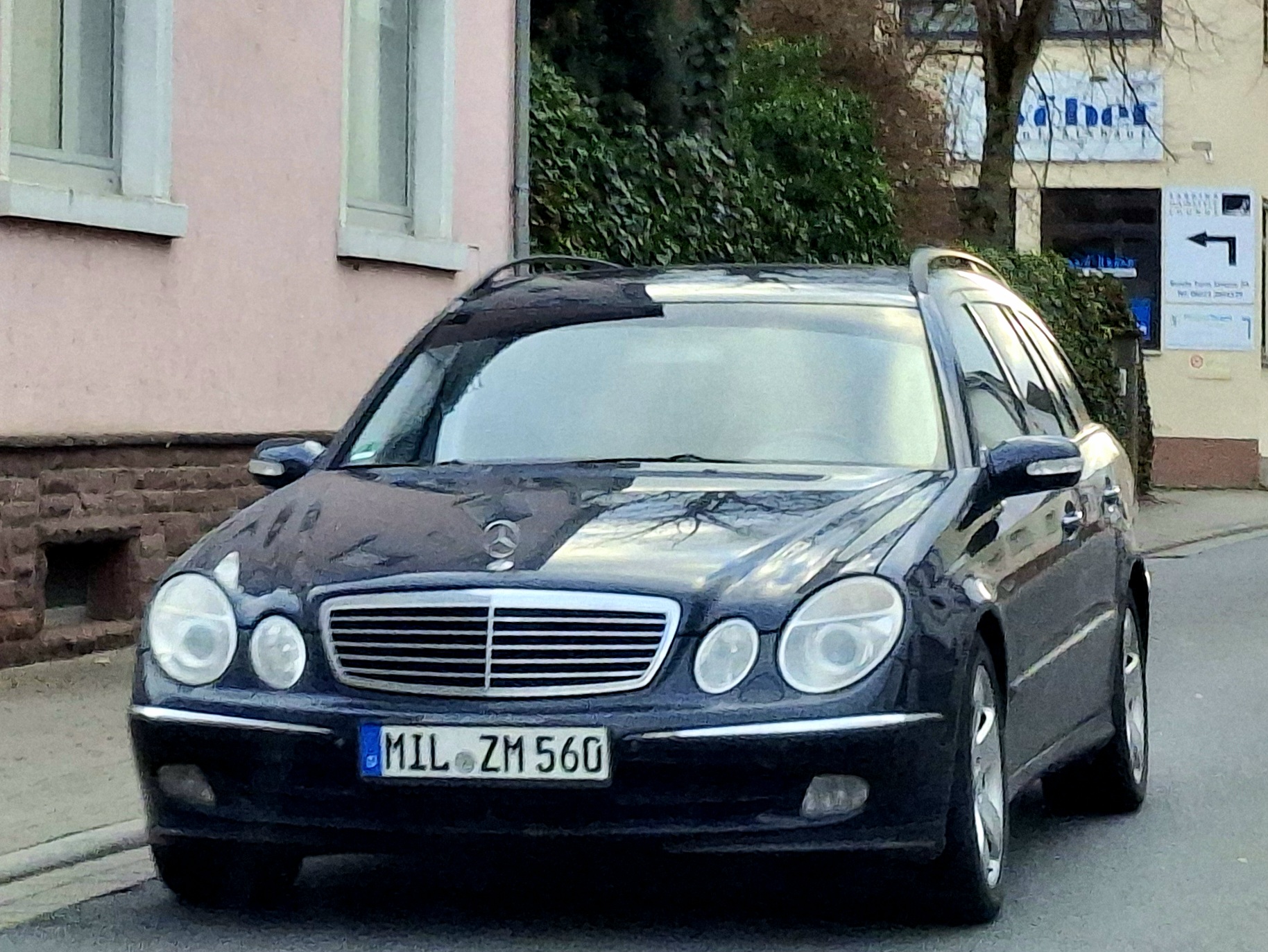 MIL ZM 560, Mercedes-Benz E-Klasse 3rd gen Wagon (S211), 2002­–2009