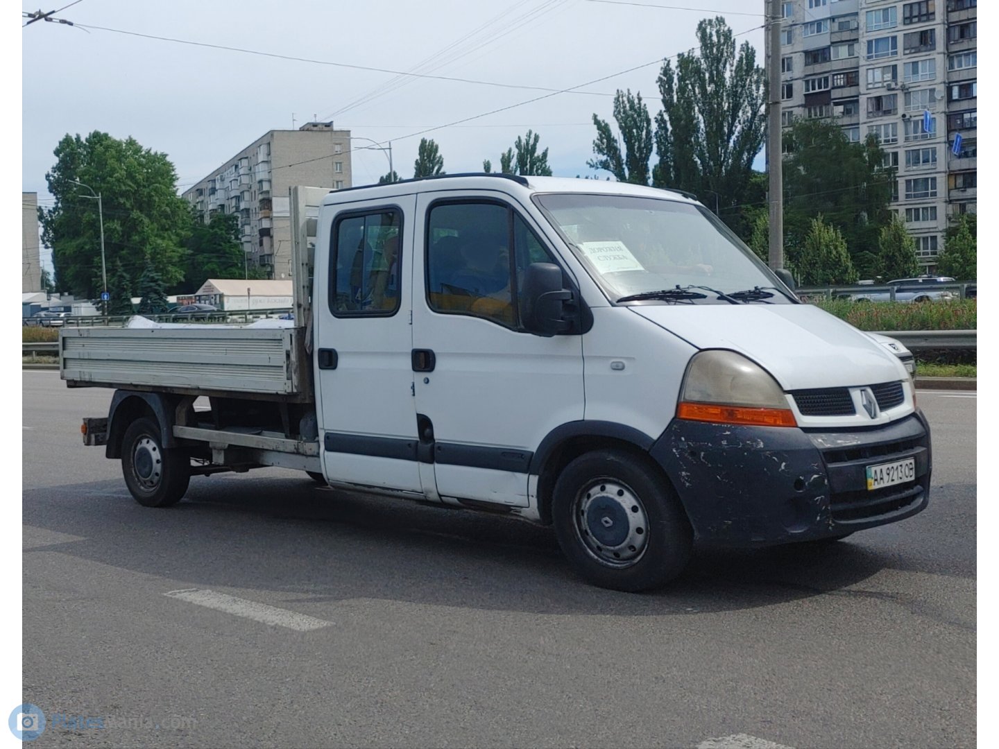 AA 9213 OB, Renault 