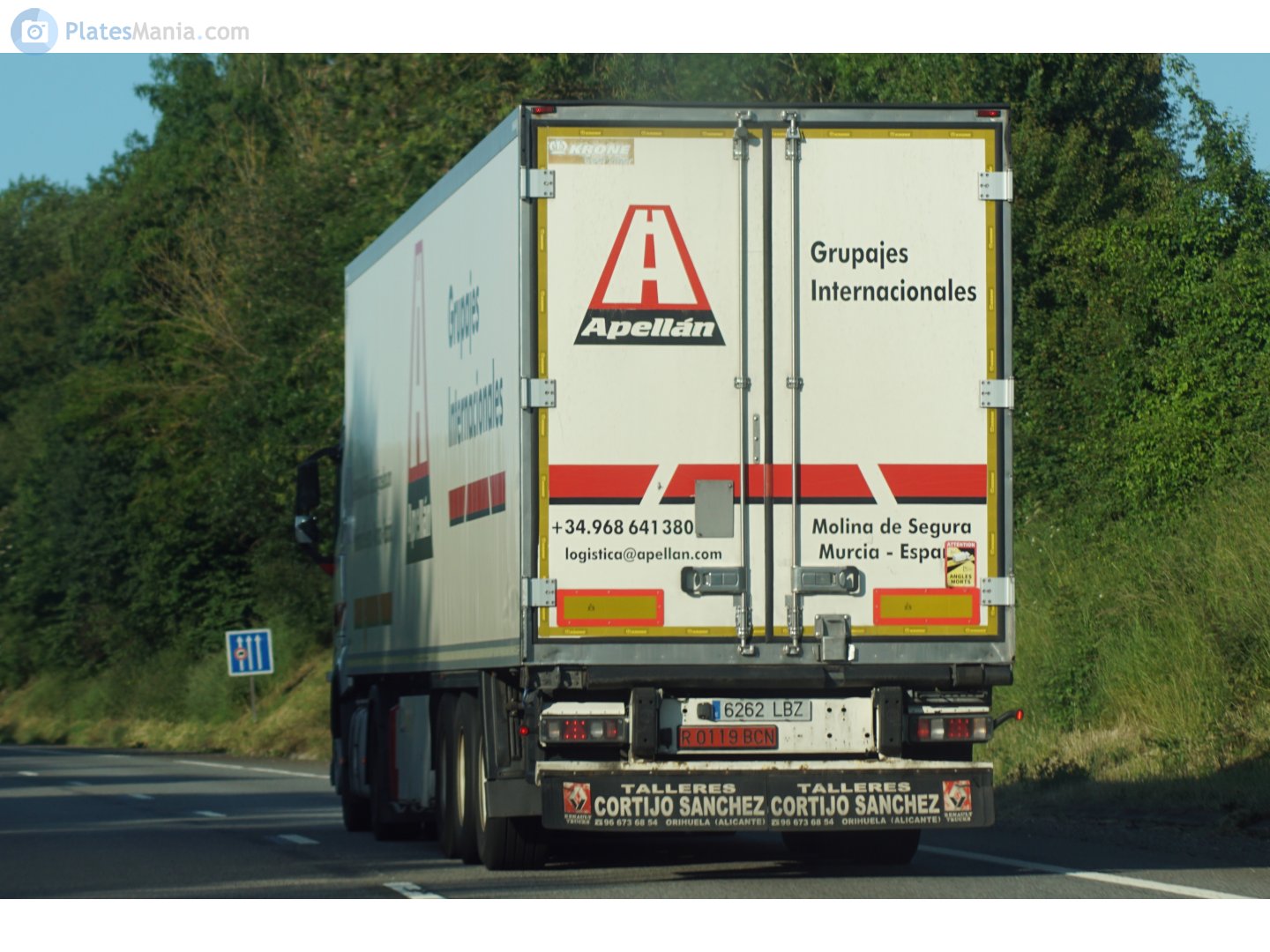 R 0119 BCN, Krone Cool Liner 