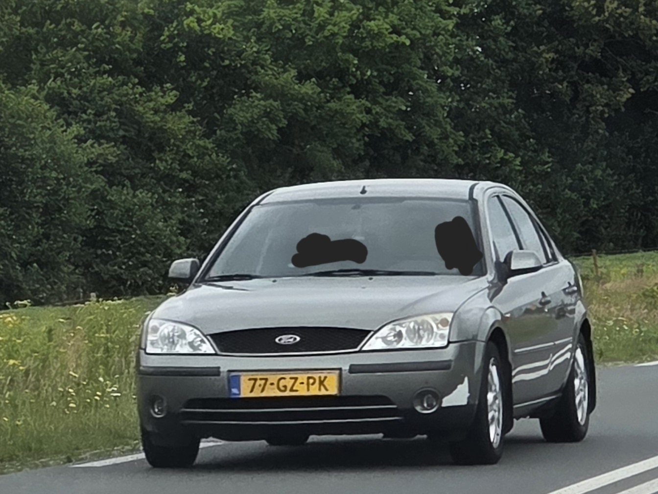 77-GZ-PK, Ford Mondeo 2nd gen Sedan/Liftback (Mk3; CD132), 2000–2007