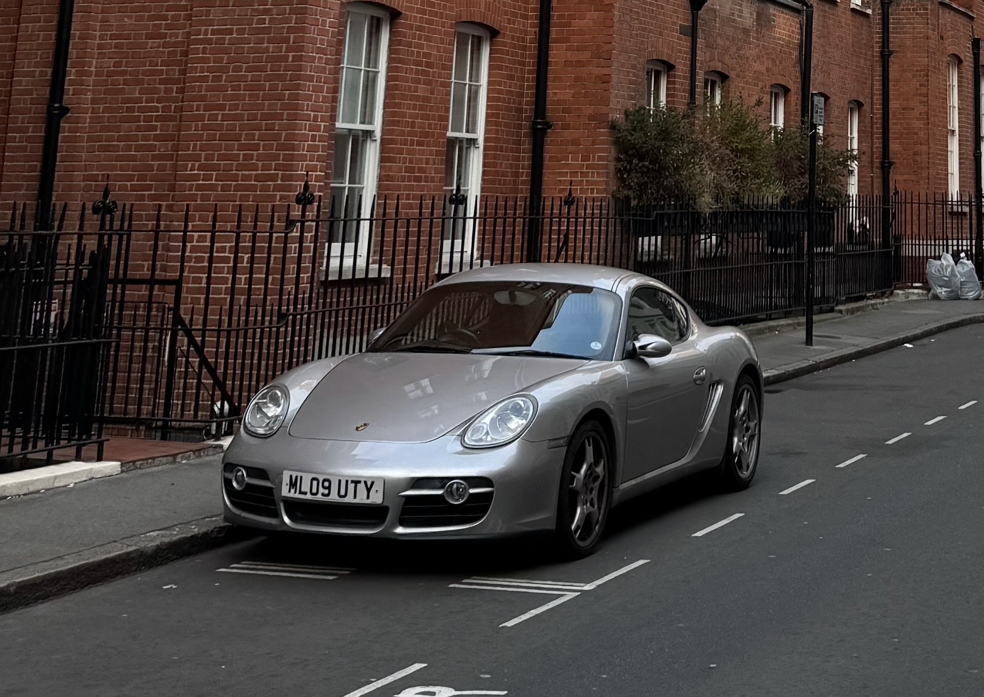 ML09UTY, Porsche Cayman 1st gen (987C), 2005–2012