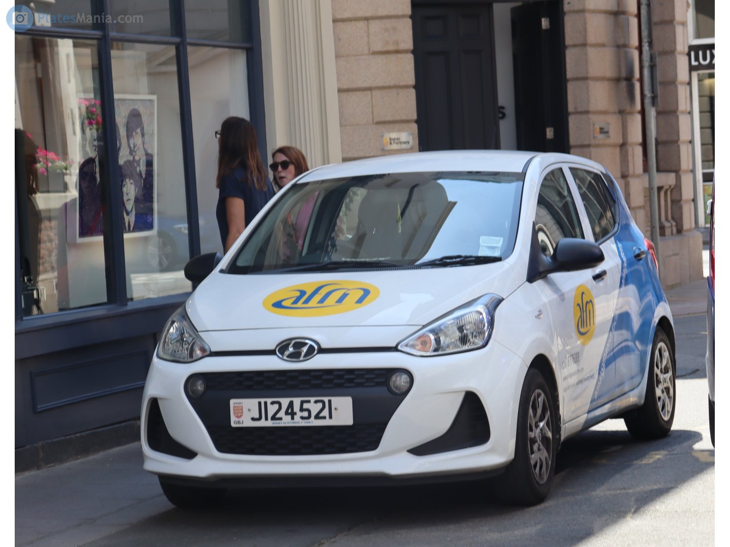 J124521, Hyundai i10 