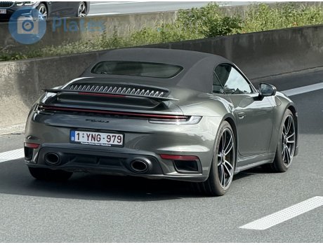 1-YNG-979, Porsche 911