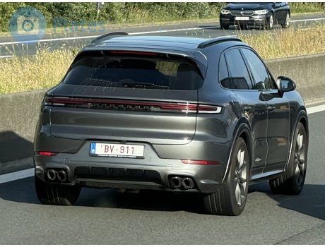 BV-911, Porsche Cayenne