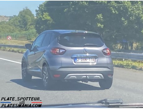 2-DXN-118, Renault Captur