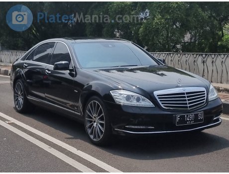 F 1490 SU, Mercedes-Benz S-Klasse