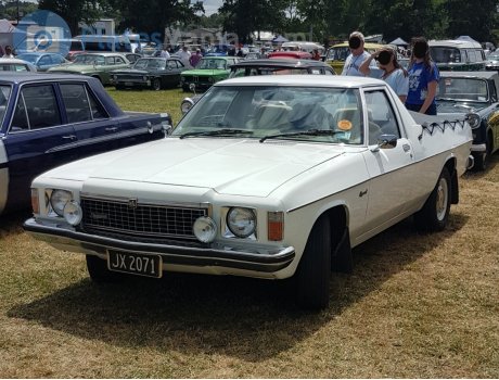 JX2071, Holden Kingswood
