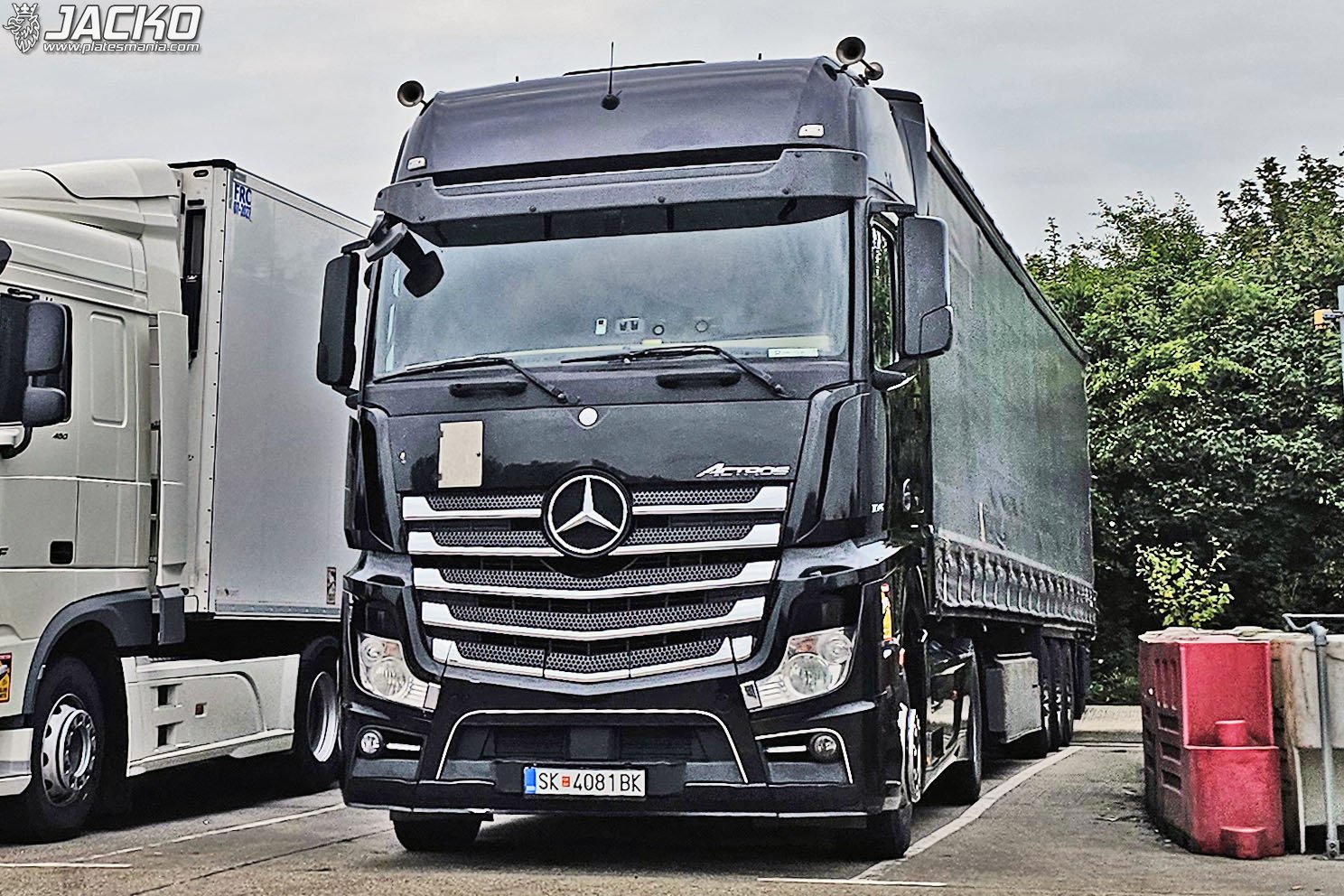 SK 4081 BK, Mercedes-Benz Actros 3rd gen (MP4/MP5), 2011–