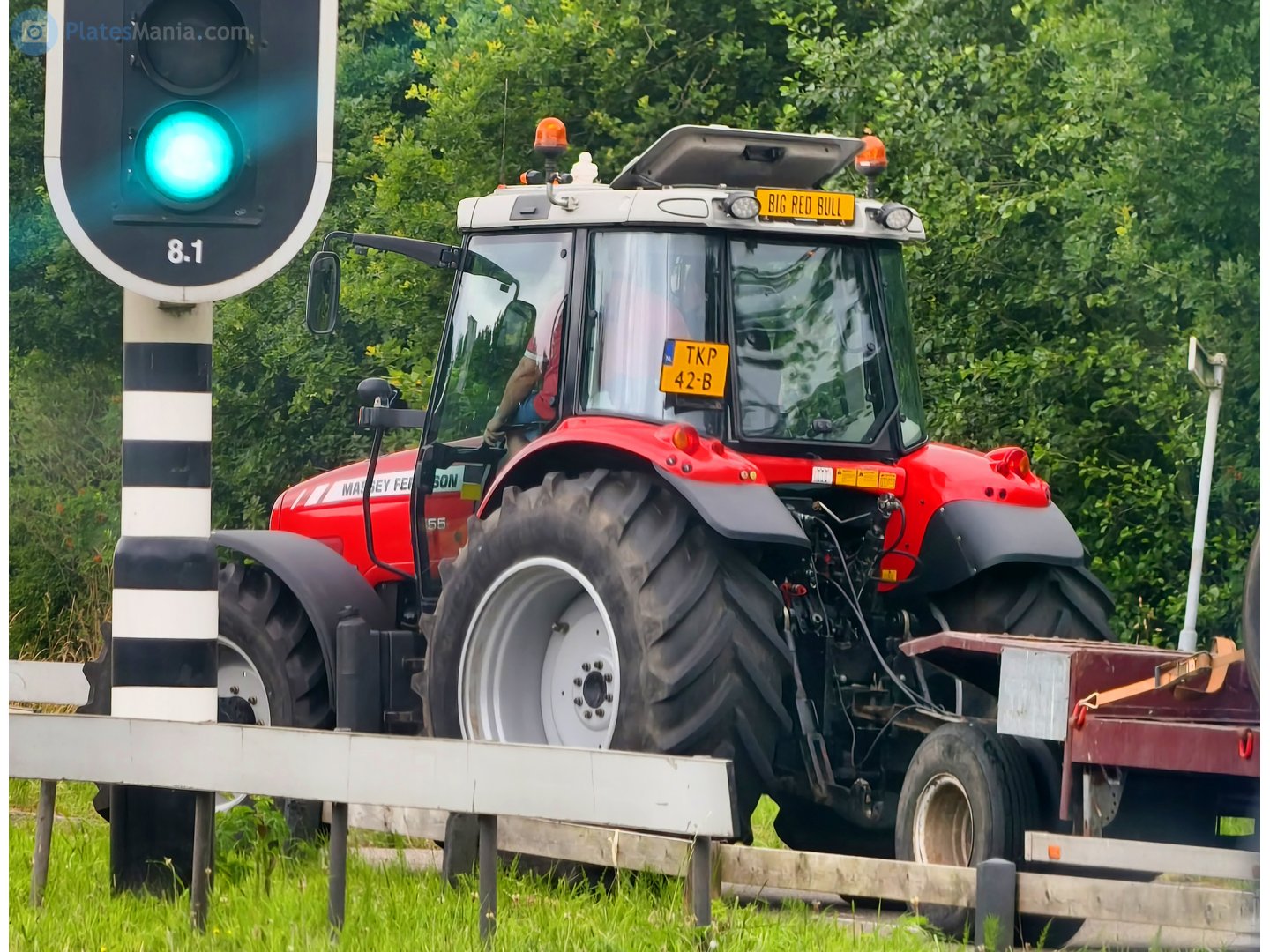 TKP-42-B, Massey Ferguson 6000-Series 