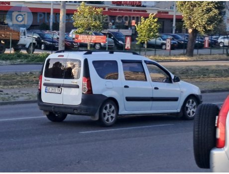 AE 2933 TK, Renault Logan