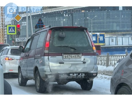 в676нх06, Toyota LiteAce